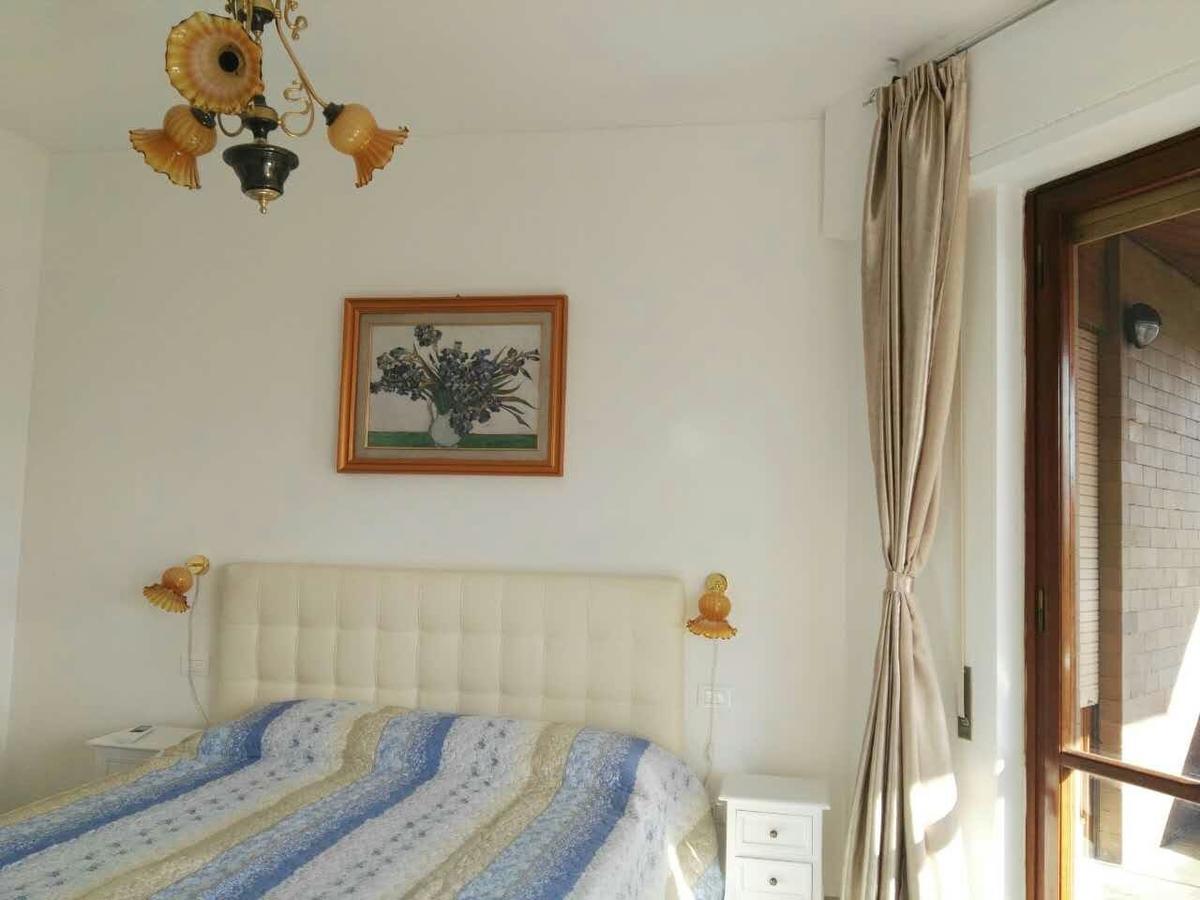 Отель Nancy House Флоренция Экстерьер фото